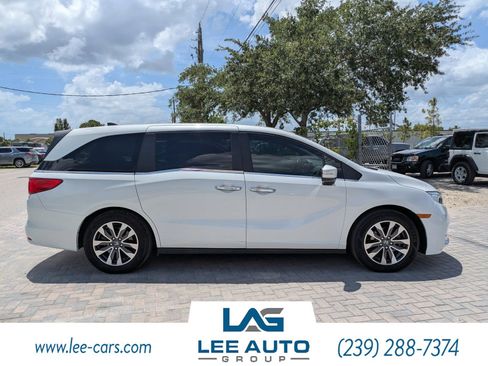 Used 2021 Honda Odyssey EX-L image 2