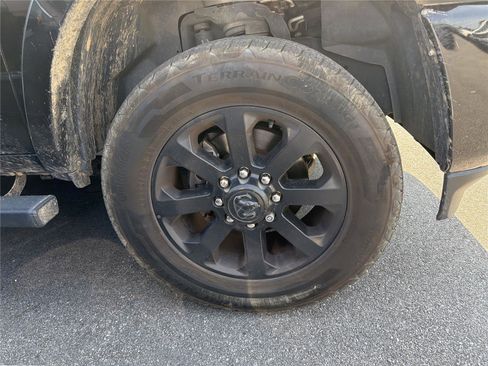 Used 2022 RAM 2500 Laramie w/ Night Edition AWD/4WD image 6