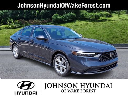 Used 2023 Honda Accord LX image 1