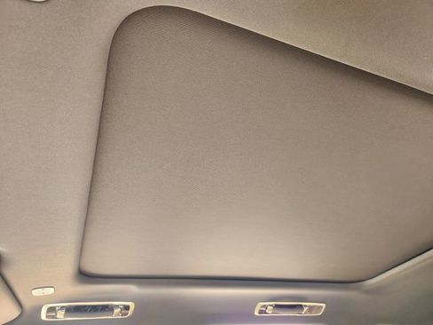 New 2026 Land Rover Range Rover Sport SE image 18