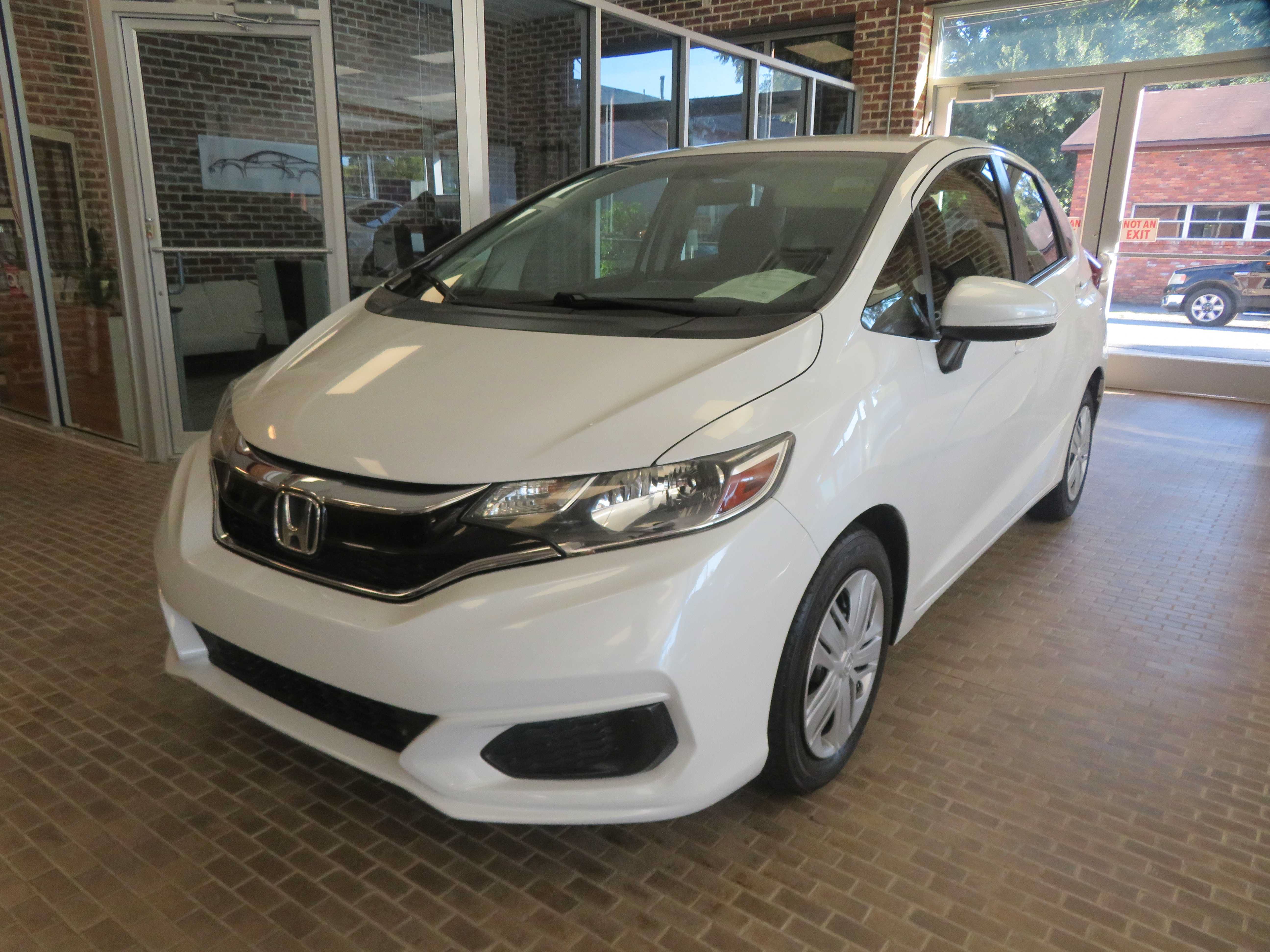 Used 2019 Honda Fit LX image 1