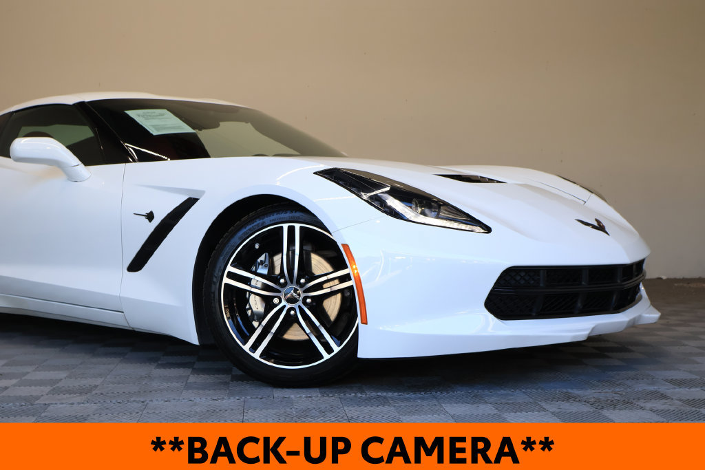 Used 2017 Chevrolet Corvette Stingray Coupe w/ Carbon Flash Badge Package RWD image 3