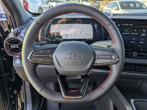 New 2026 Chevrolet Equinox RS w/ Convenience Package III image 18