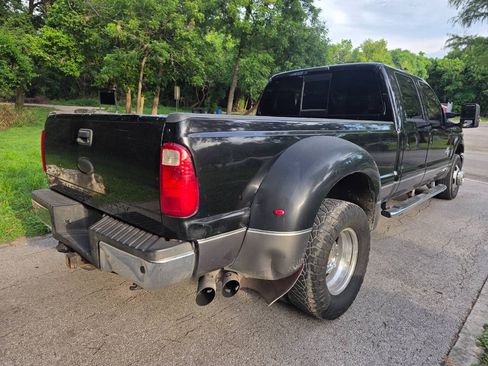 Used 2011 Ford F350 Lariat w/ Lariat Interior Pkg RWD image 3