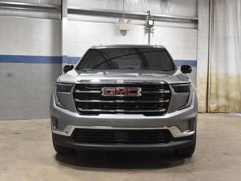 Used 2026 GMC Acadia Elevation w/ Elevation Premium Package FWD image 29