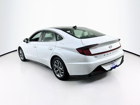 Used 2023 Hyundai Sonata SEL w/ Convenience Package FWD image 7