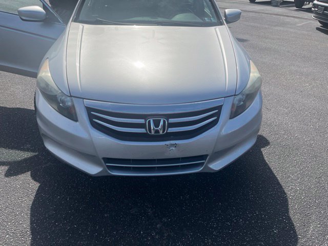 Used 2011 Honda Accord SE image 2