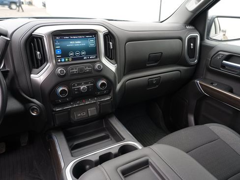 Used 2022 Chevrolet Silverado 1500 RST AWD/4WD image 22