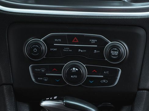 Used 2022 Dodge Charger R/T image 27