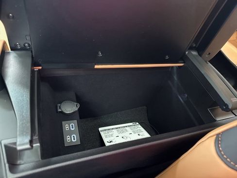 New 2025 Lexus ES 350 w/ Premium Package image 32