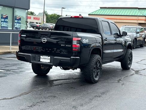 Used 2023 Nissan Frontier SV w/ Tow Package AWD/4WD image 3