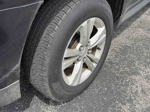 Used 2015 Chevrolet Equinox LS image 8