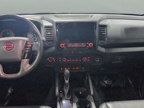 Used 2022 Nissan Frontier PRO-4X AWD/4WD image 19