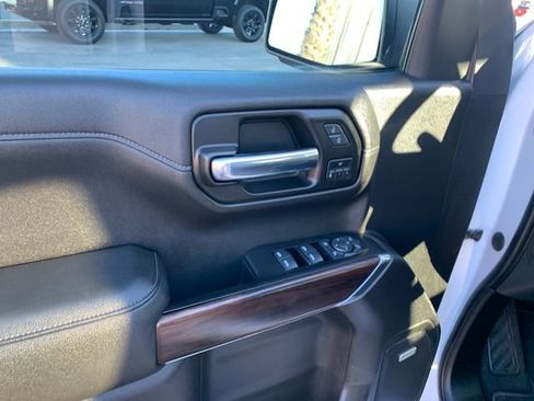 Used 2020 GMC Sierra 1500 SLT w/ SLT Premium Plus Package image 21