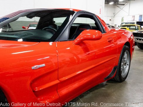 Used 2003 Chevrolet Corvette Z06 w/ Memory Package, 3 Drivers RWD image 21