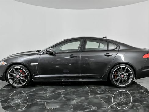Used 2015 Jaguar XF Portfolio image 6