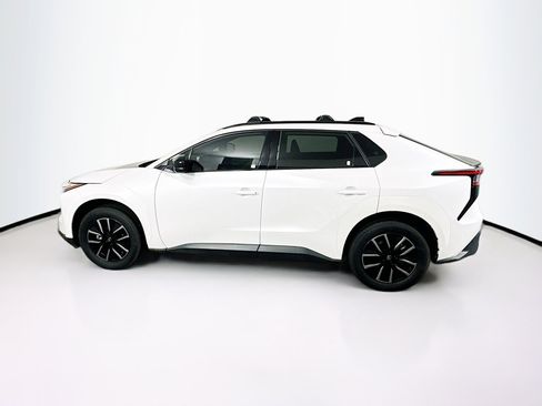 Used 2026 Toyota bZ FWD image 4