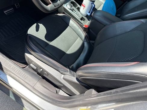 Used 2023 Ford Escape ST-Line w/ Tech Pack #1 FWD image 2