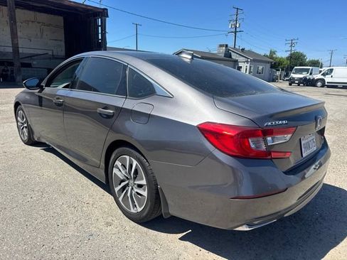 Used 2019 Honda Accord Hybrid image 7