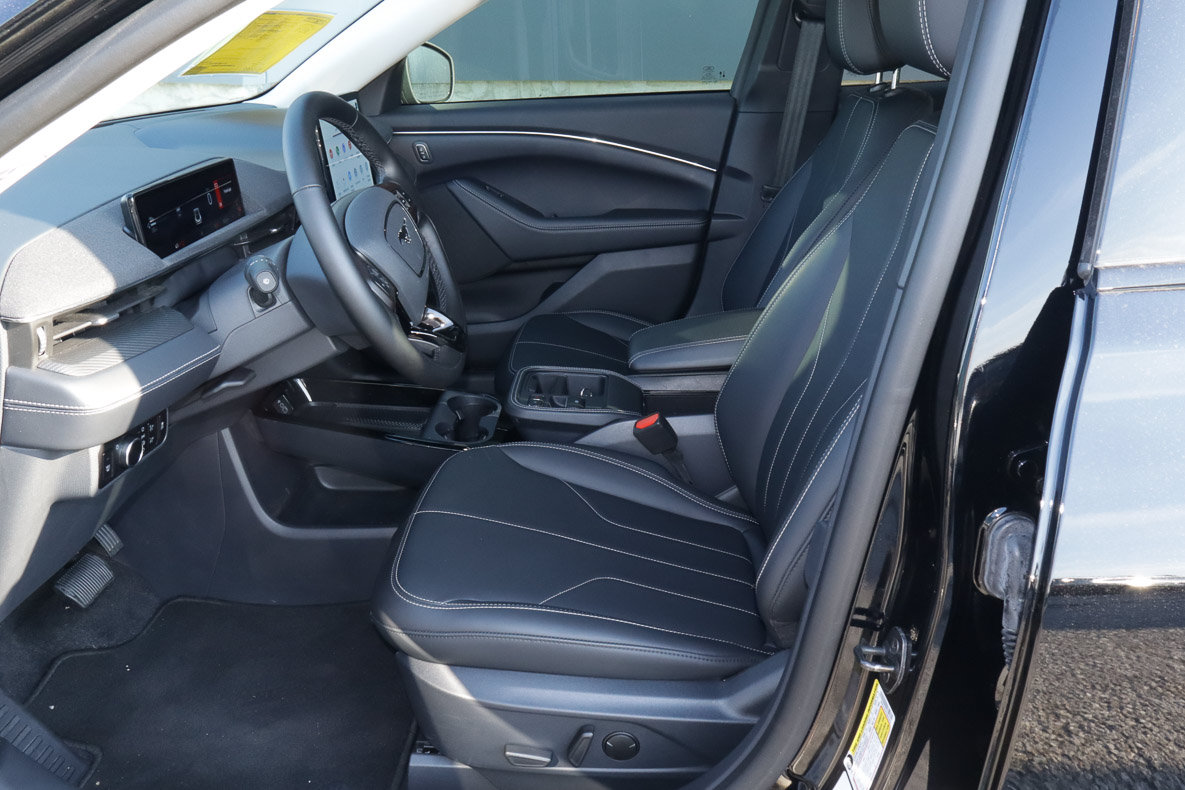 Used 2026 Ford Mustang Mach-E Select RWD image 7