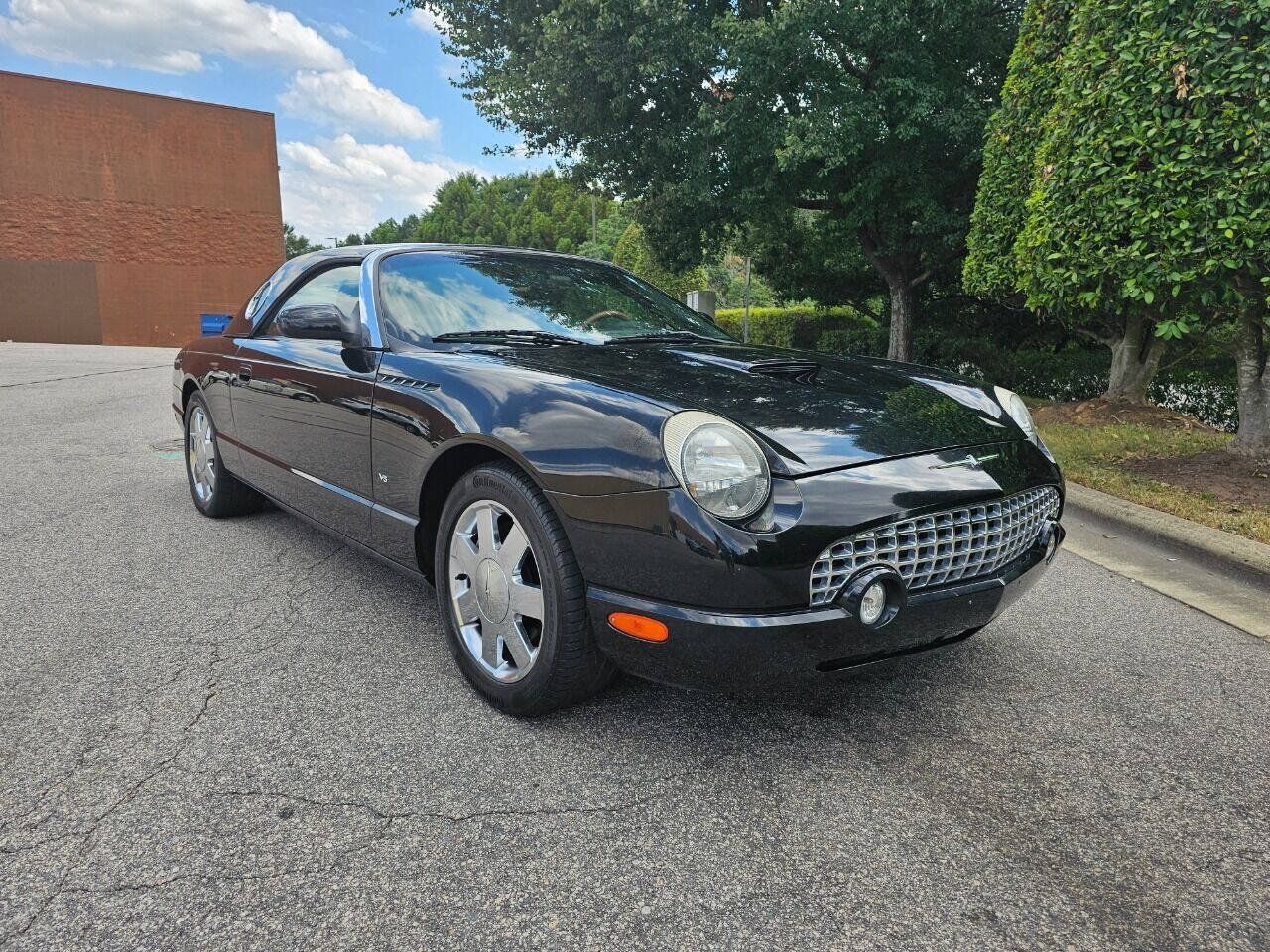 Used 2003 Ford Thunderbird RWD image 7