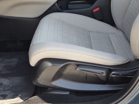 Used 2024 Honda HR-V LX image 23