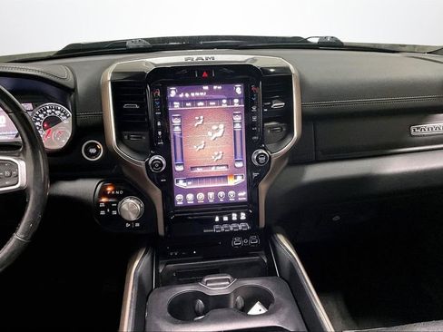 Used 2019 RAM 1500 Laramie image 10