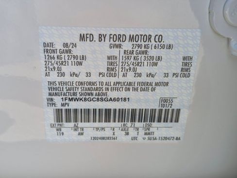 Used 2025 Ford Explorer ST AWD/4WD image 25