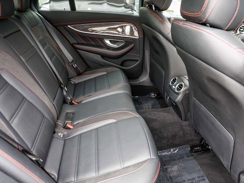 Certified 2022 Mercedes-Benz E 53 AMG 4MATIC Sedan image 18