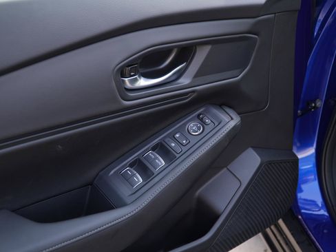 Used 2025 Honda Accord Sport image 5