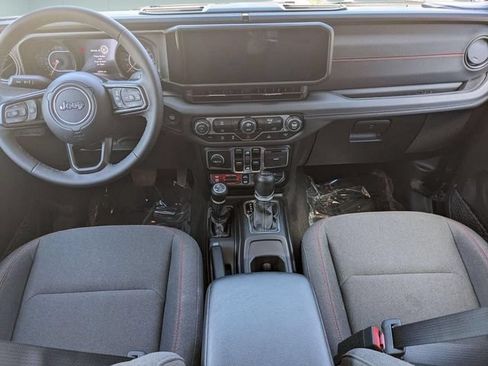 Certified 2026 Jeep Gladiator Rubicon AWD/4WD image 27