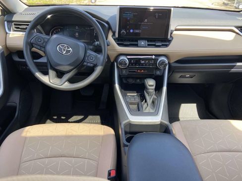 Used 2025 Toyota RAV4 XLE w/ Convenience Package FWD image 12