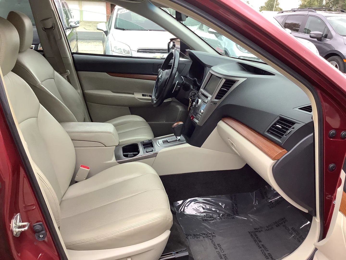 Used 2013 Subaru Outback 2.5i Limited AWD/4WD image 11