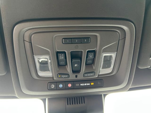 Used 2024 GMC Sierra 1500 Denali AWD/4WD image 31