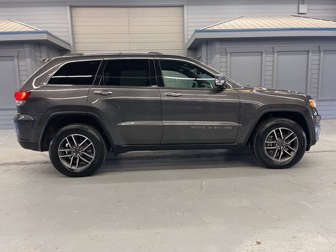 Used 2021 Jeep Grand Cherokee Limited image 8