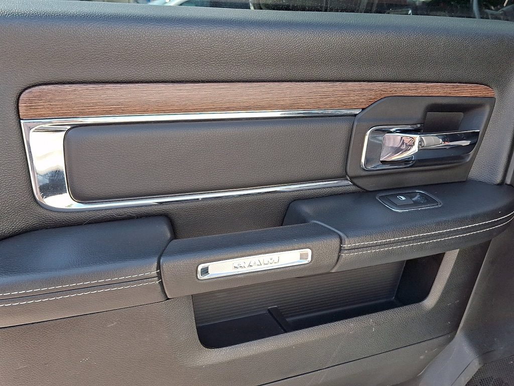 Used 2018 RAM 2500 Laramie w/ Protection Group AWD/4WD image 16