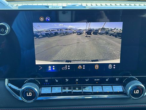 New 2026 Chevrolet Colorado Z71 w/ Technology Package AWD/4WD image 24