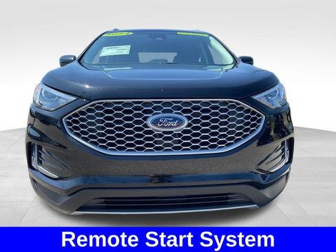 Used 2024 Ford Edge SEL w/ Convenience Package AWD/4WD image 8