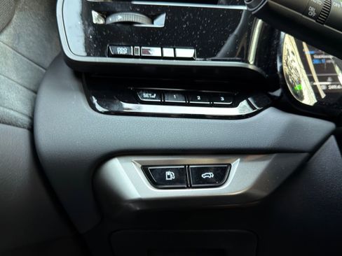 Used 2025 Lexus RX 500h F Sport image 23