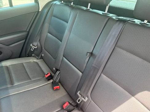 Used 2016 Volkswagen Tiguan SE AWD/4WD image 17