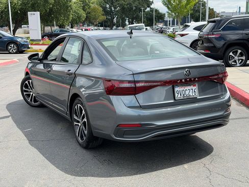 Certified 2026 Volkswagen Jetta Sport FWD image 10