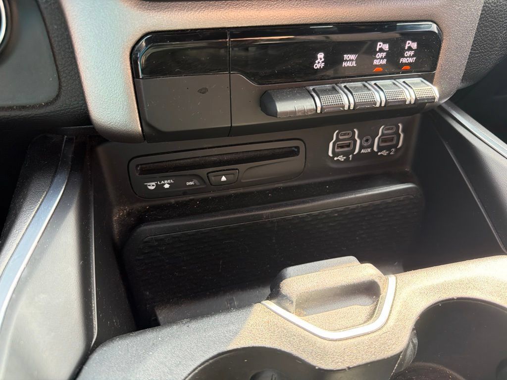 Used 2019 RAM 1500 Big Horn AWD/4WD image 17