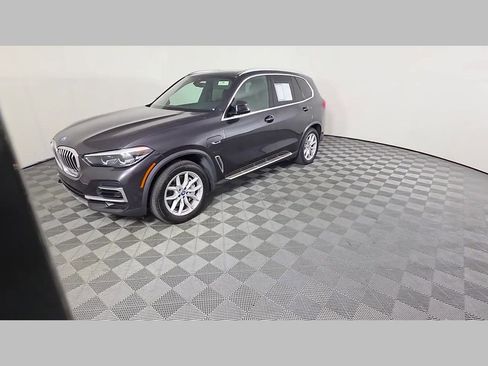 Used 2022 BMW X5 xDrive45e w/ Premium Package image 50