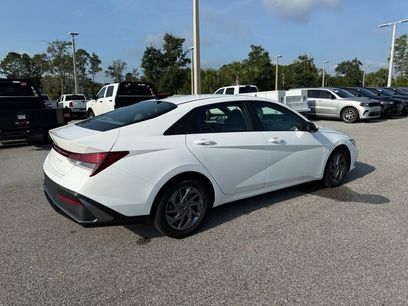 Used 2024 Hyundai Elantra SEL