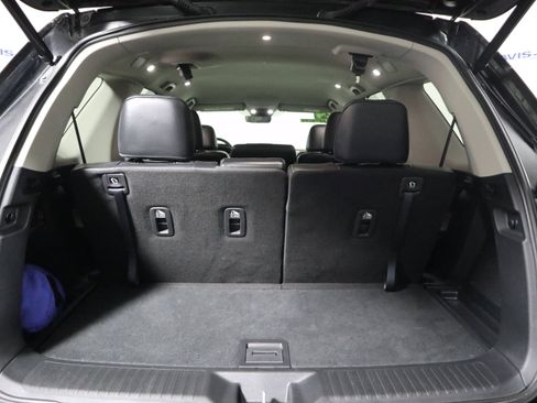 Used 2024 Honda Pilot EX-L image 8