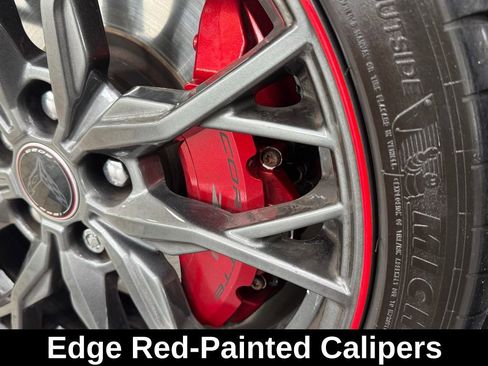 Used 2023 Chevrolet Corvette Stingray Premium Conv w/ Z51 Performance Package image 15