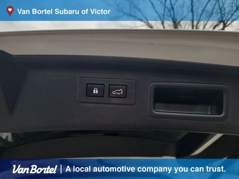 Used 2020 Subaru Forester Limited image 26