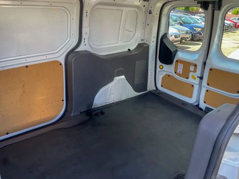 Used 2019 Ford Transit Connect XL FWD image 28