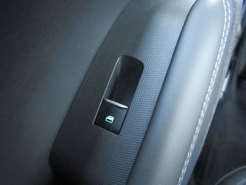 Used 2023 Ford Mustang Mach-E Premium image 34