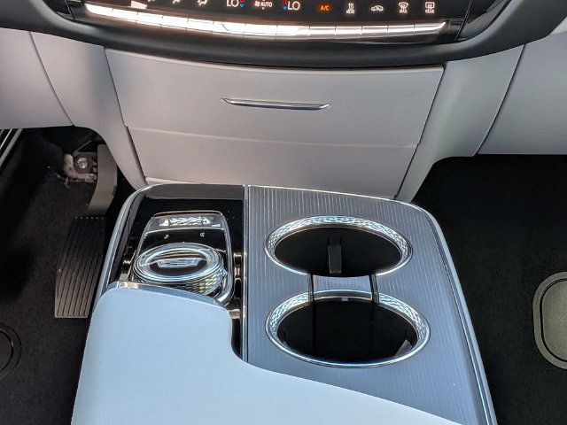 Certified 2024 Cadillac Lyriq Sport AWD/4WD image 17